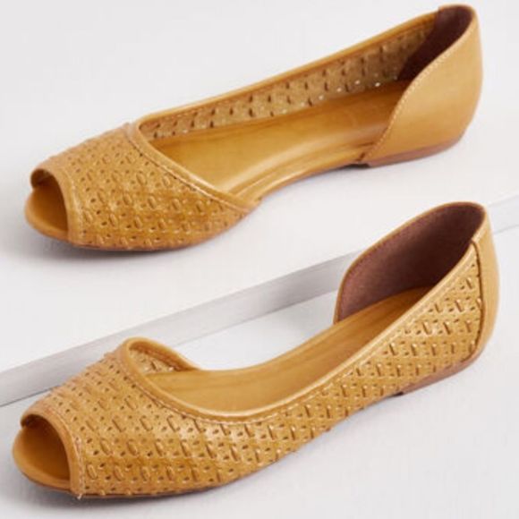 Dolce Nome Shoes - ModCloth Decidedly Delightful Mustard Flats